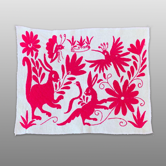 Honor Tenango Bordado Rojo / Red Honor Tenango Embroidered Panel